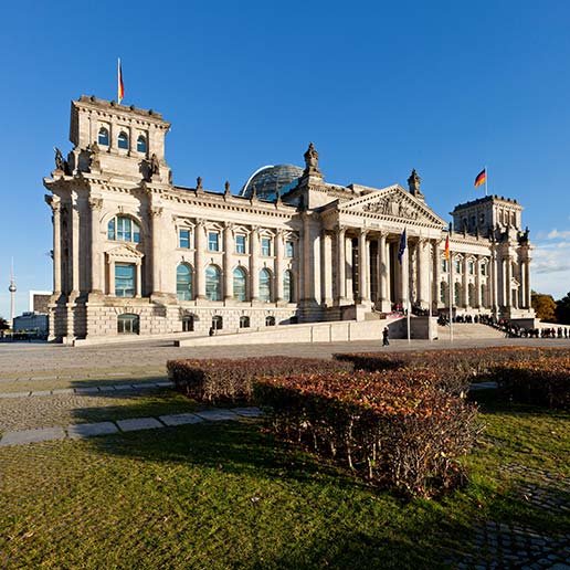 1748253072-bundestag.jpg